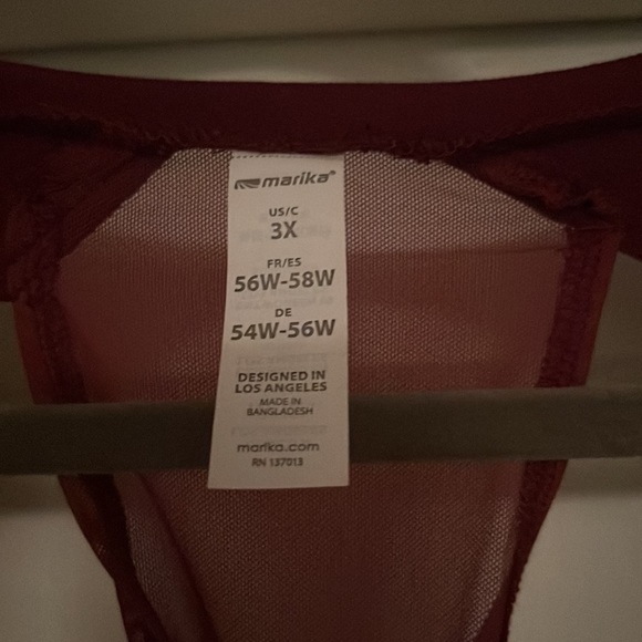 Marika 3x, Maroon, Long Sleeve Activewear Top with Twisted Back Design, MWT - Picture 3 of 8